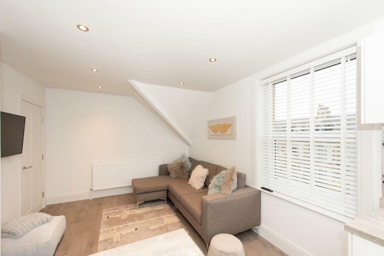 Franklin Rise By Harrogate Serviced Apartments Buitenkant foto